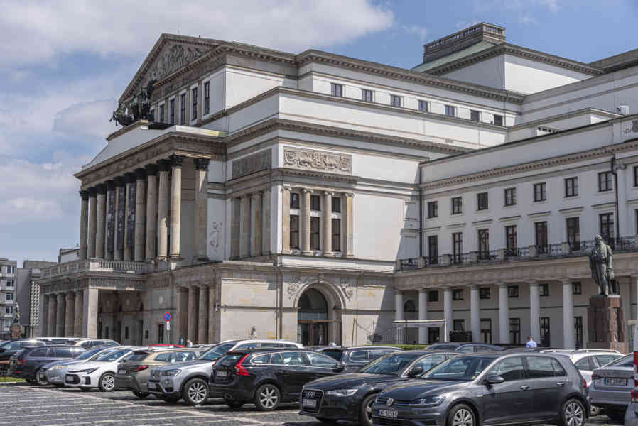 Polonia - Varsovia 120 - Teatro Nacional.jpg